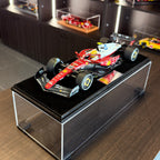 Ferrari SF-25 č. 44 Lewis Hamilton, Veľká cena Monzy 2025, mierka 1:18 od Looksmart