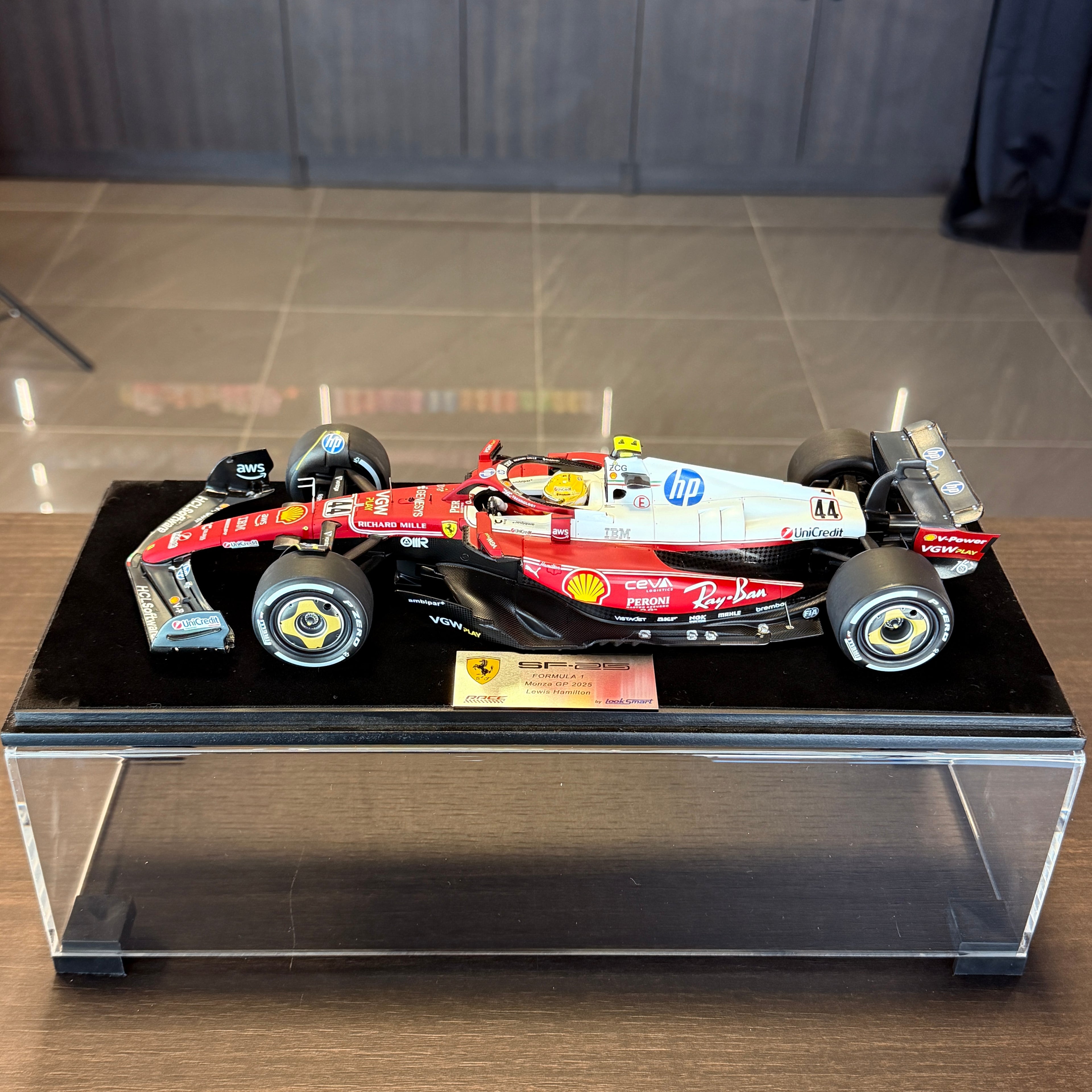 Ferrari SF-25 #44 Lewis Hamilton Monza GP 2025 1:18 by Looksmart