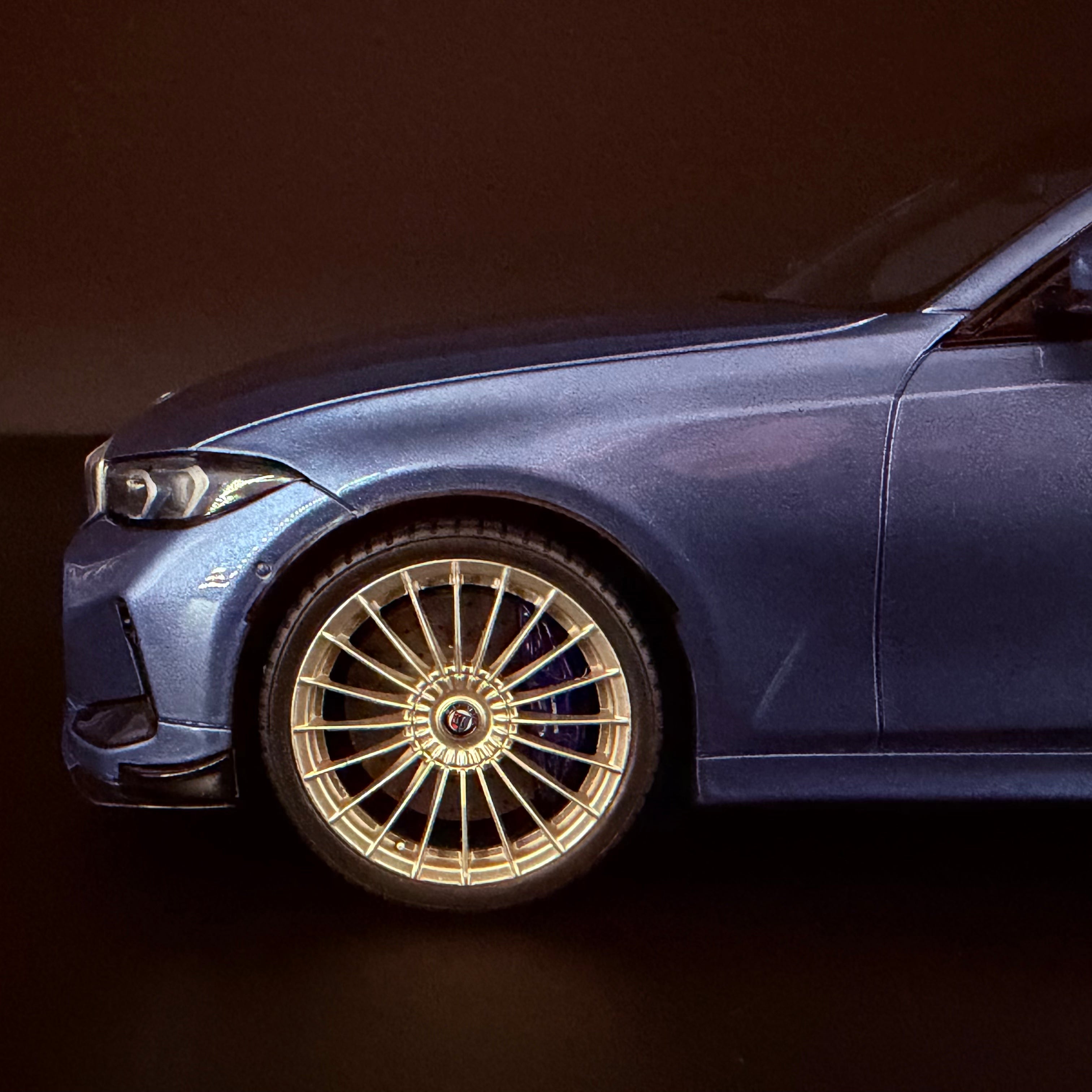 1:18 BMW ALPINA B3 GT Saloon GT543 från GT Spirit