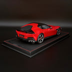 Ferrari 12Cilindri Rosso Corsa – Escala 1:18 con vitrina (Edición limitada 48 unidades) de BBR Models