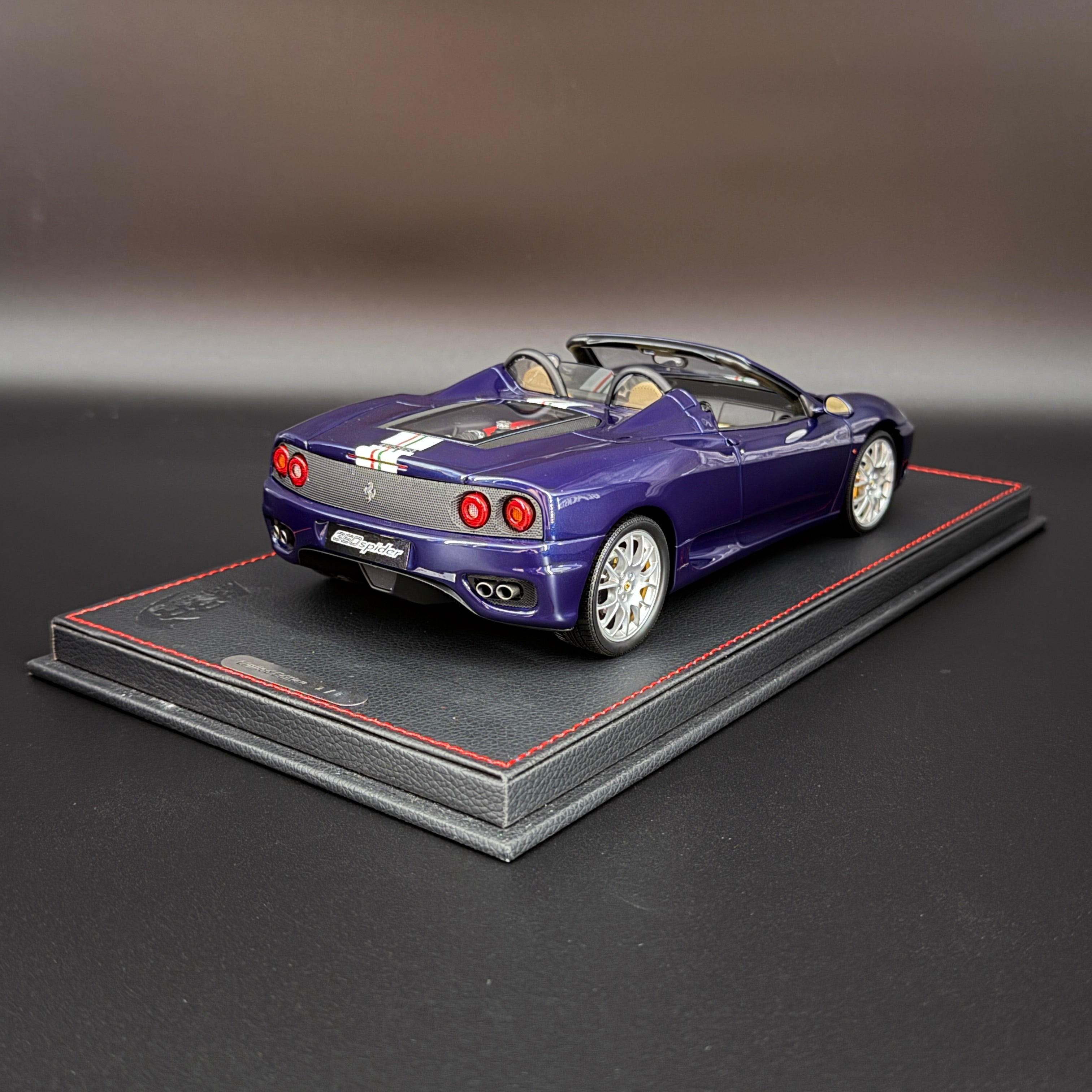 1/18 Ferrari 360 Modena Spider Blau Le Mans, F1-Schaltung.