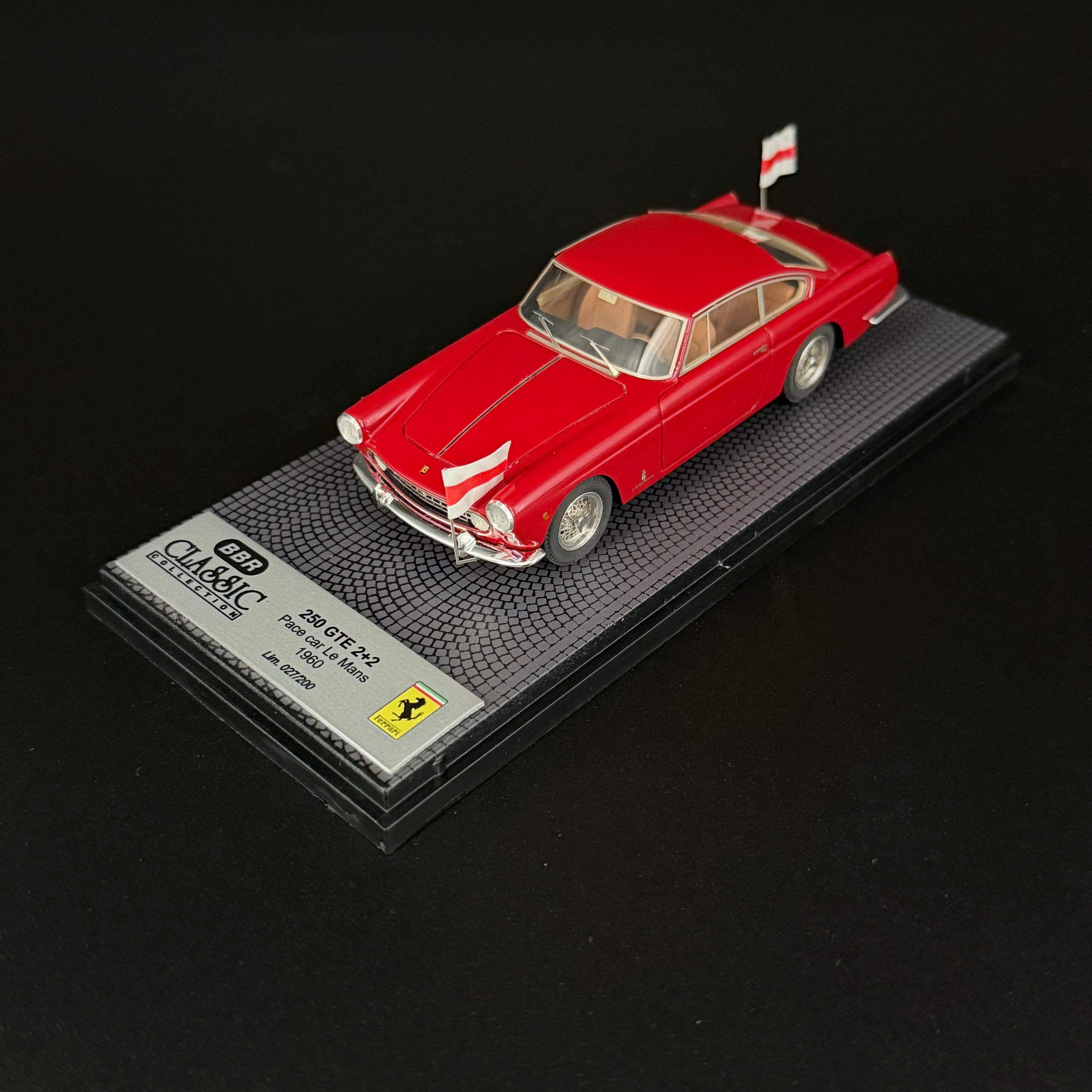 1:43 Ferrari 250 GTE 2+2 Pace Car – Le Mans 1960 – limitált kiadás, 200 db, BBR