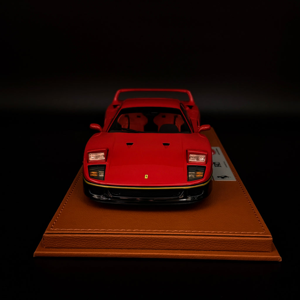 Bbr-models Ferrari F40 1987 - Mit Vitrine - Mit Showcase 1/18 Rot Schwarz Gold