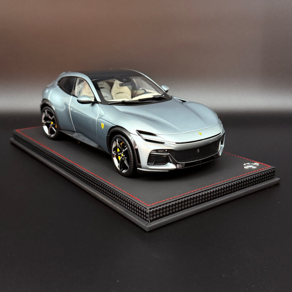 1/18 Ferrari Purosangue Grigio Titanio mit Dach, limitiert auf 80 Stück, BBR