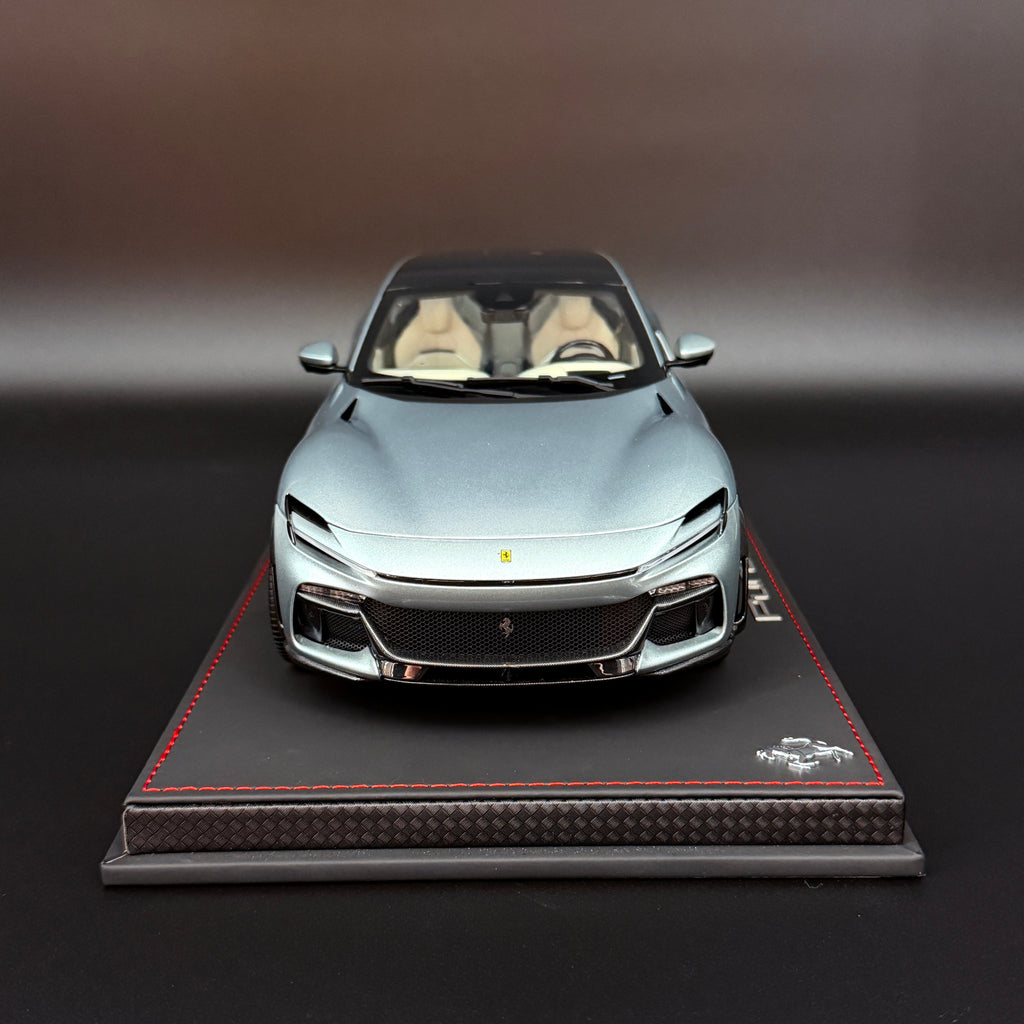 1/18 Ferrari Purosangue Grigio Titanio mit Dach, limitiert auf 80 Stück, BBR