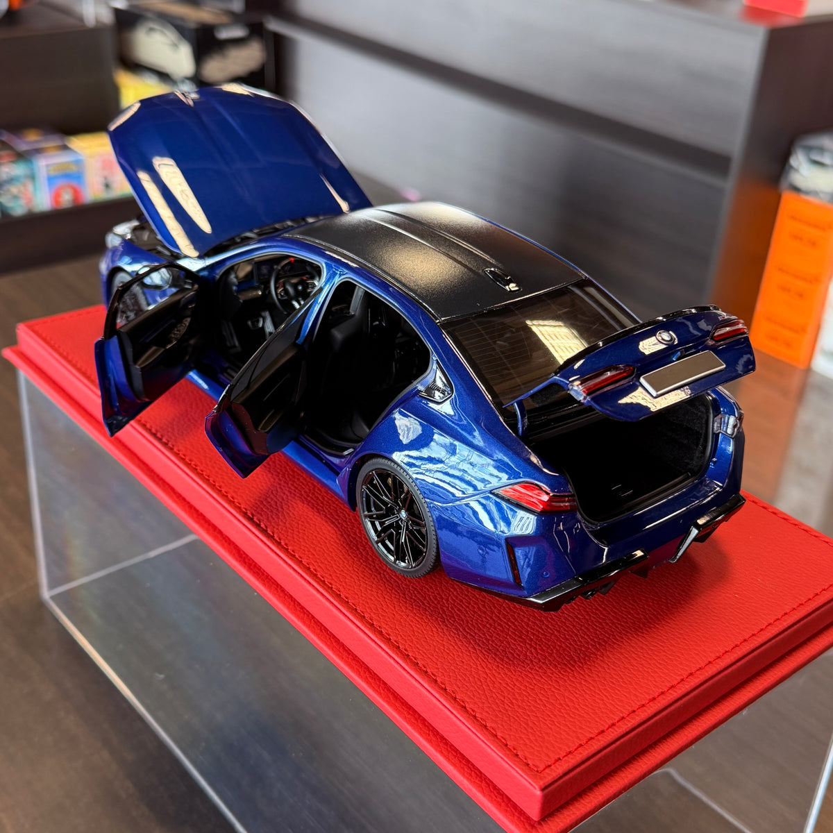 BMW M5 2024 Blue Metallic 1:18 Scale by Minichamps