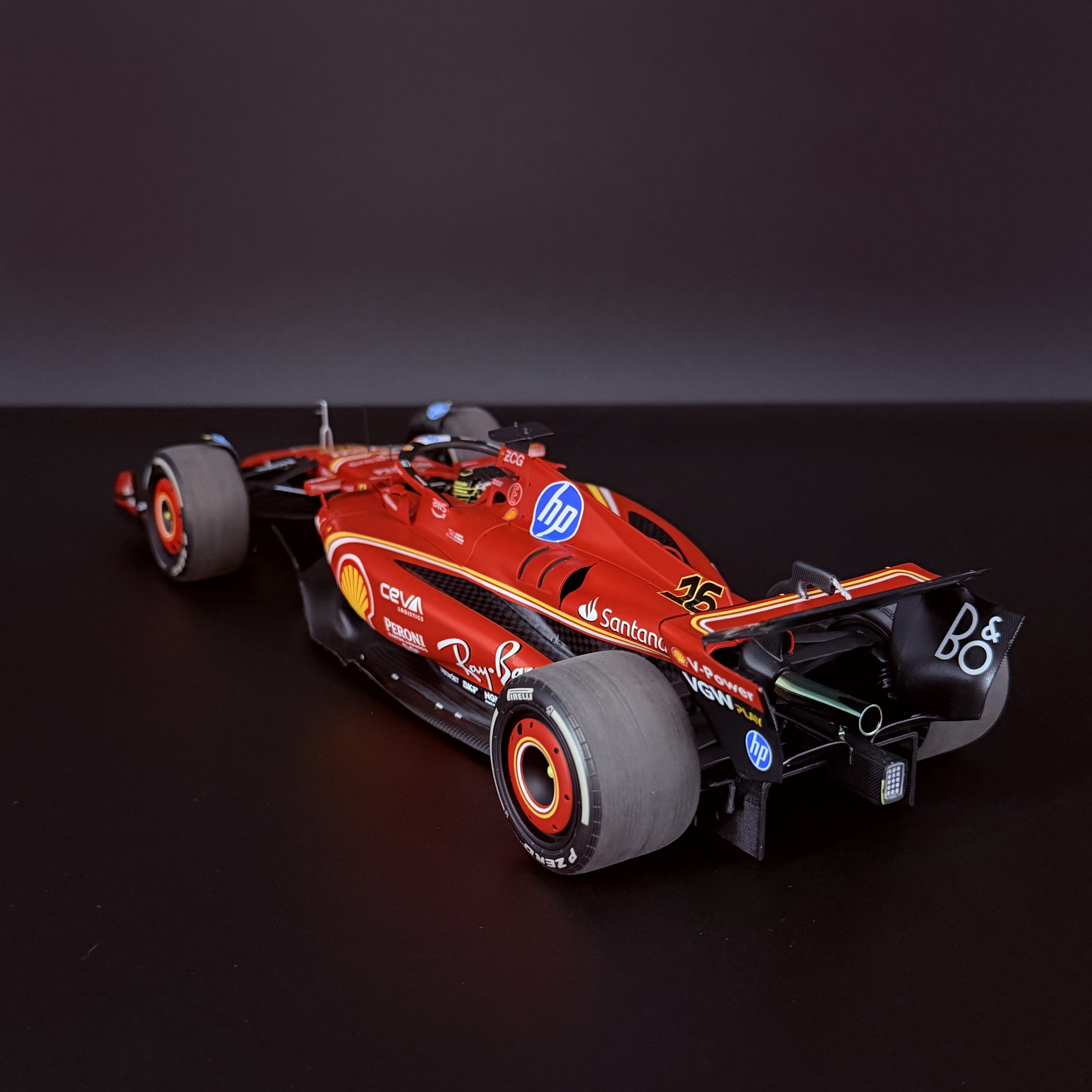 Ferrari SF-24 #16 – Großer Preis von Italien 2024 Sieger Charles Leclerc Maßstab 1:18 von BBR Models