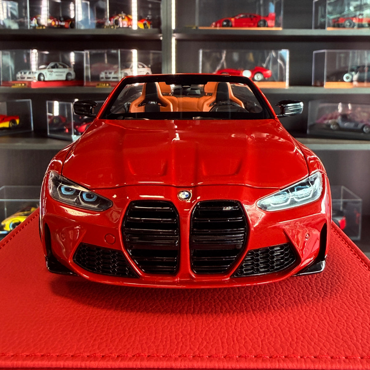 BMW M4 Cabriolet 2021 Red Metallic 1:18 Scale by Minichamps