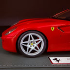 Ferrari 599 GTB Fiorano 2006 Rosso Corsa – Hecho en Italia – Escala 1:18 con vitrina (Edición Limitada 108 pzas) por BBR Models