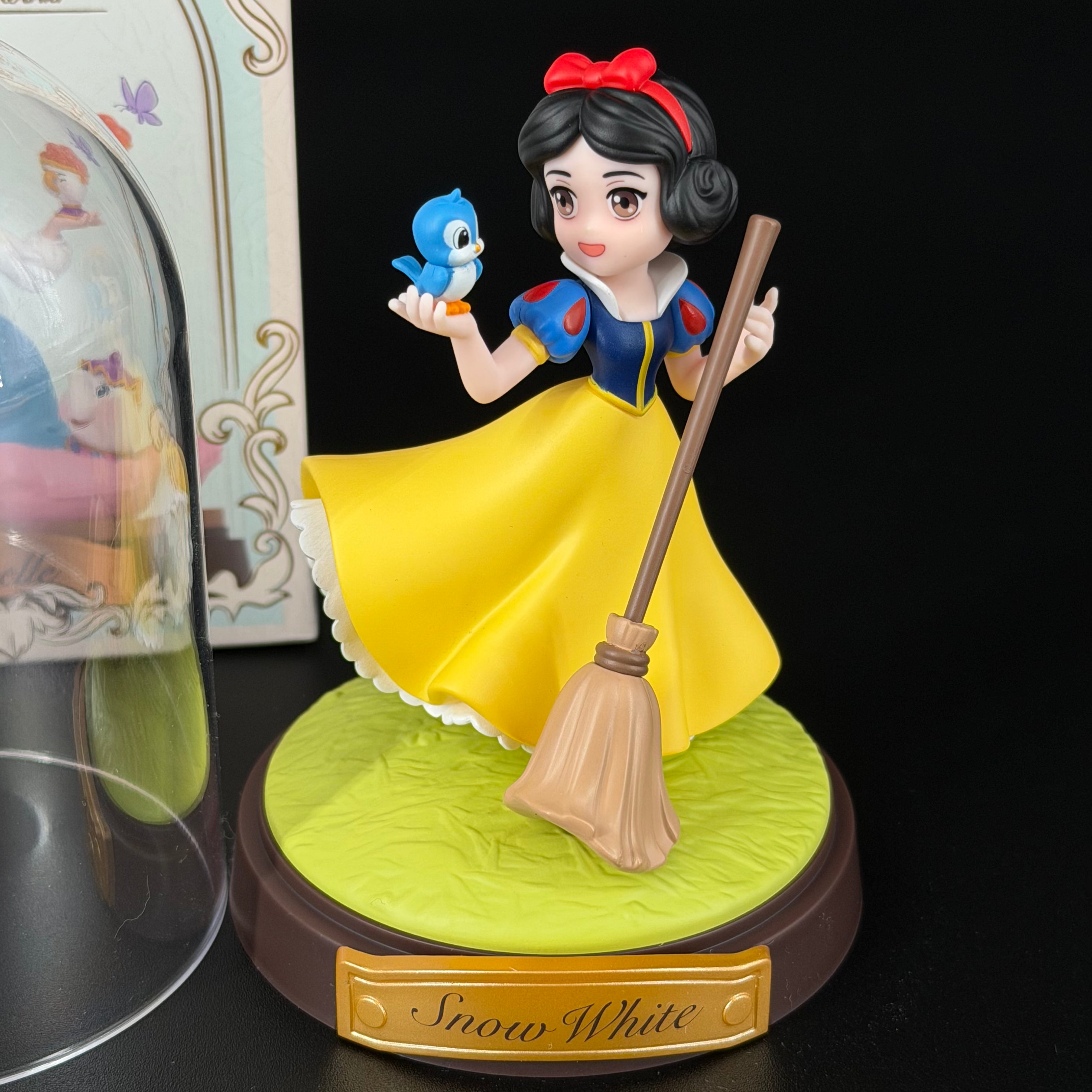 Disney Princess Create Your World Series Snow White's Sweet Time-figuur van POP MART