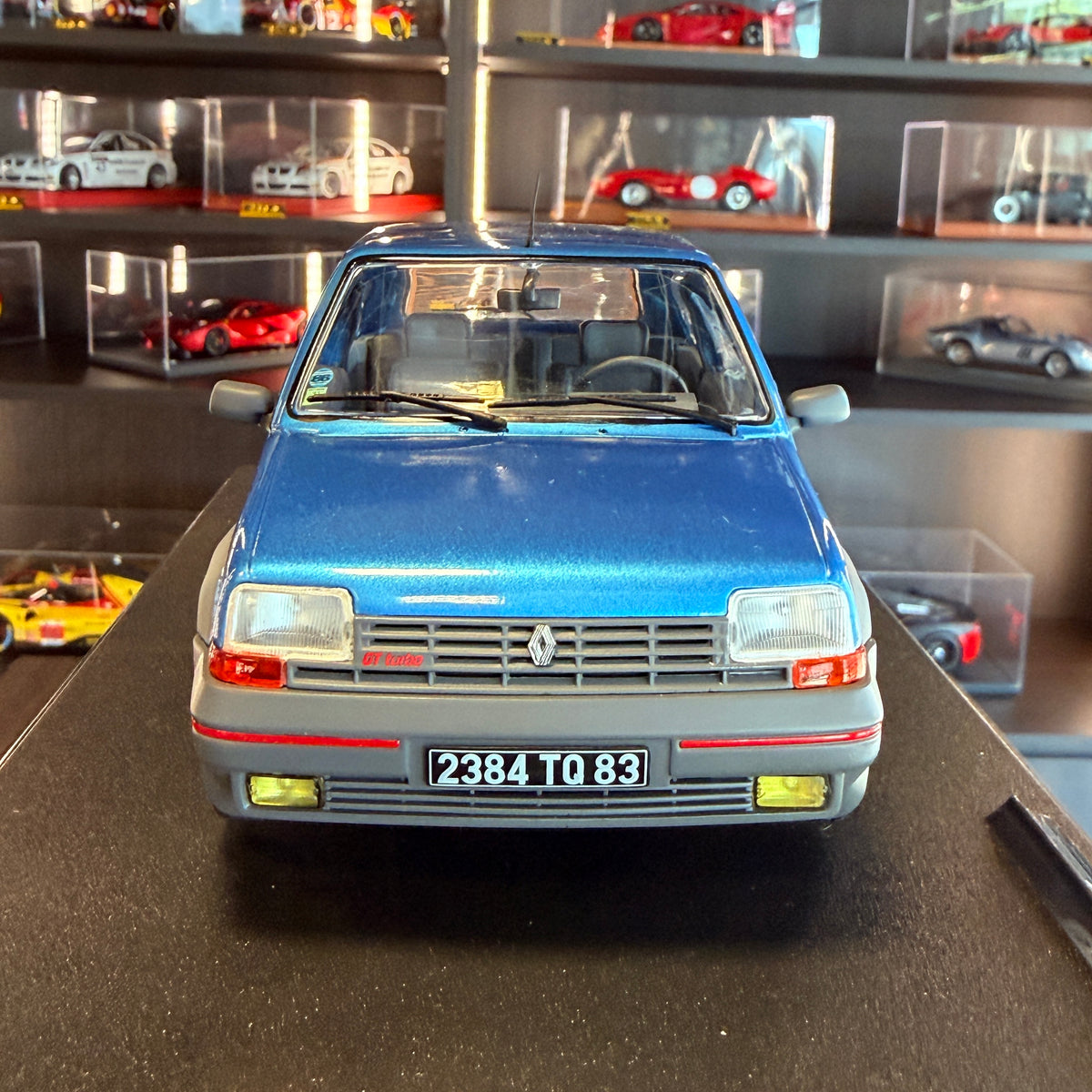 Renault 5 GT Turbo MK1 1985 Alpská modrá 1:18 od Solido