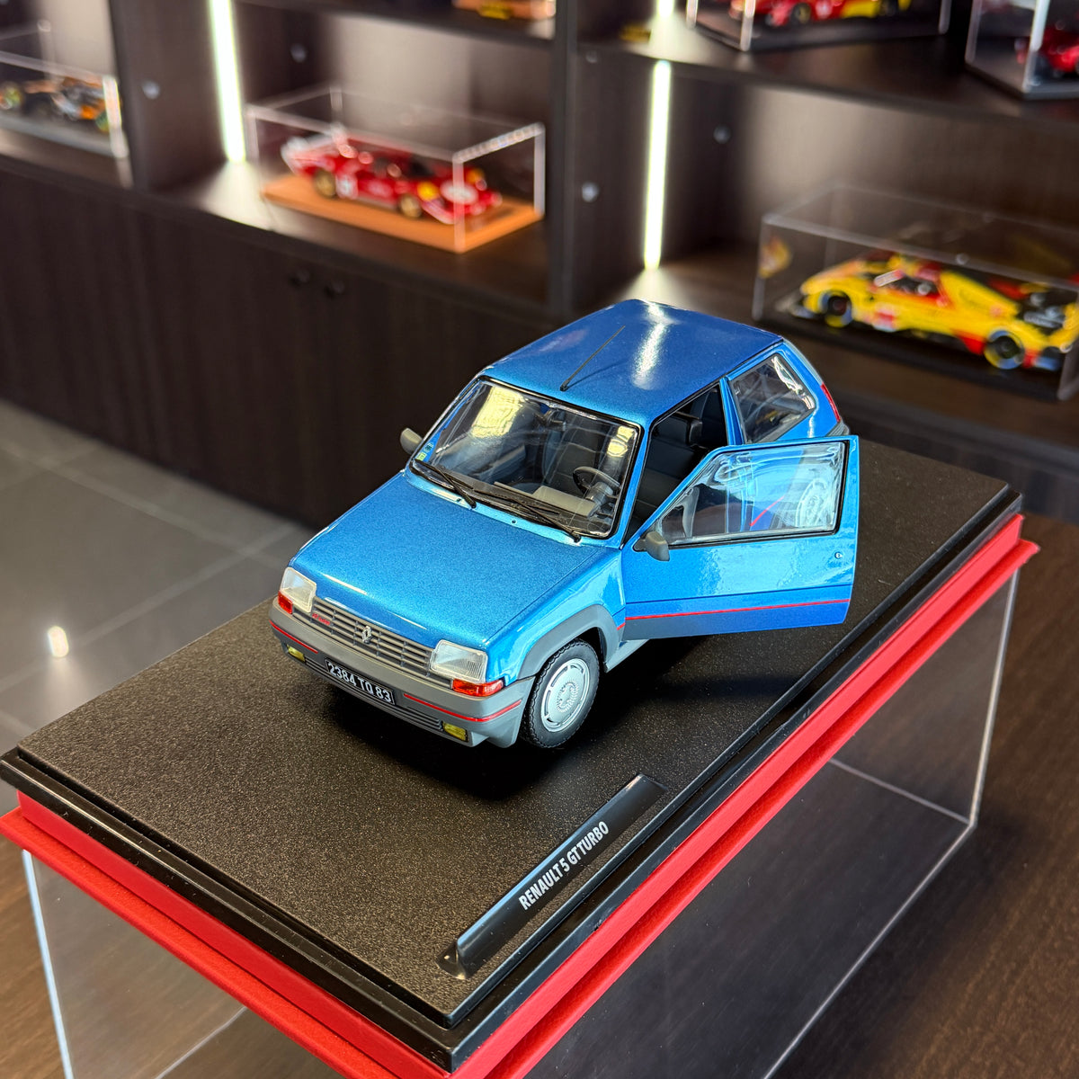 Renault 5 GT Turbo MK1 1985 Alpine modrá 1:18 od Solido