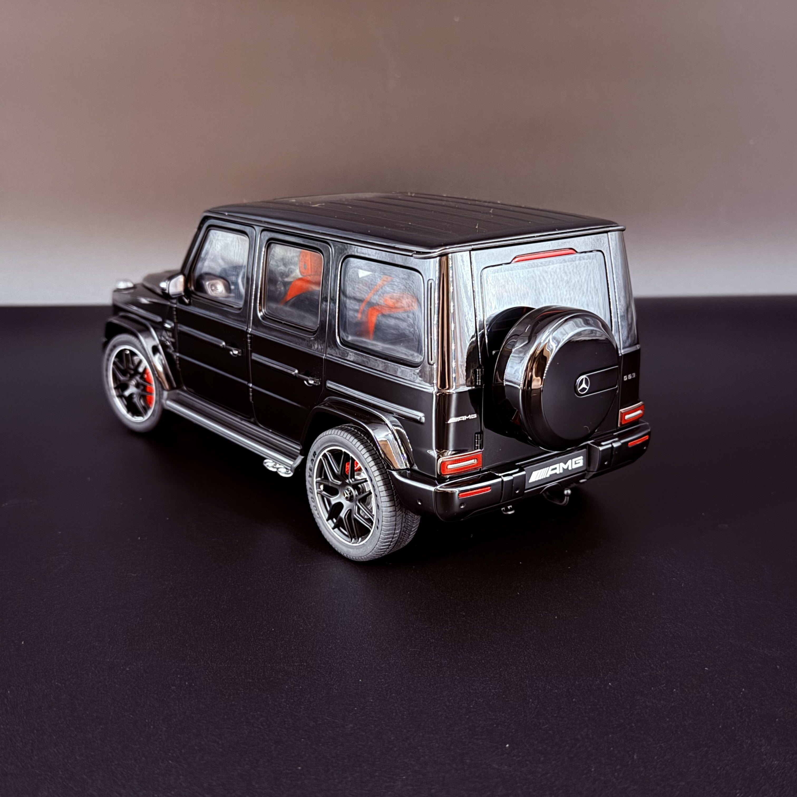Mercedes-AMG G 63 2019 – Glanzschwarz Maßstab 1:18 von AUTOart