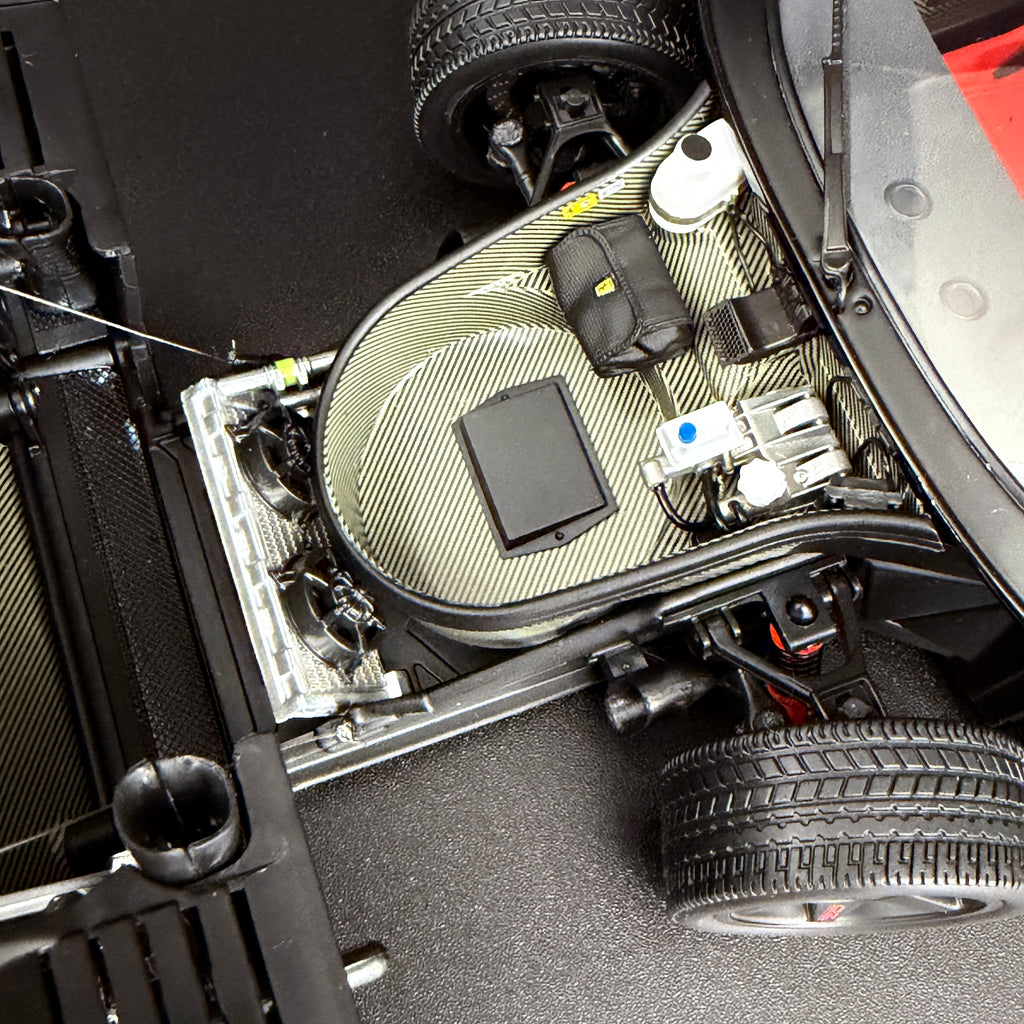 Ferrari F40 – Schwarz Maßstab 1:18 von KYOSHO