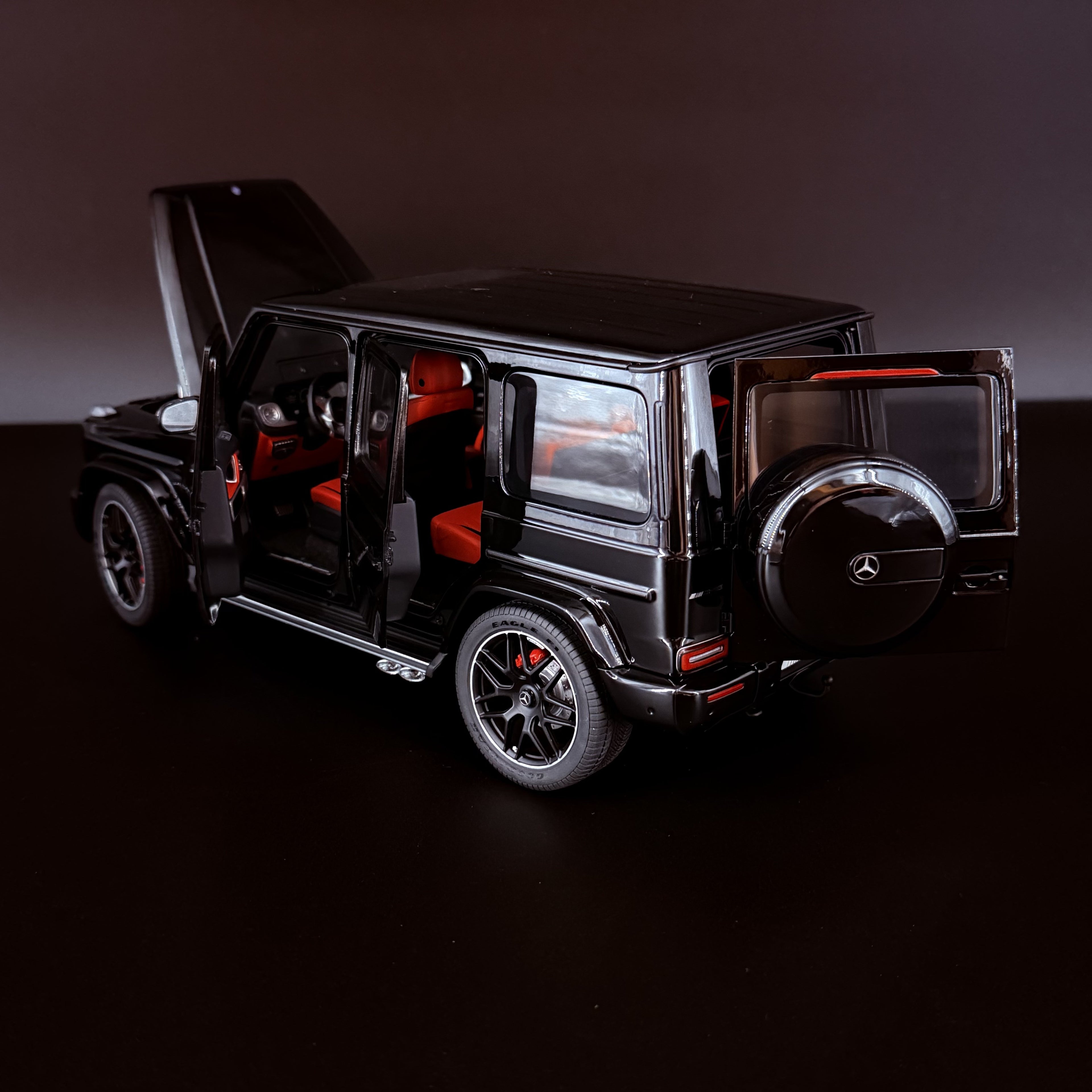 Mercedes-AMG G 63 2019 – Glanzschwarz Maßstab 1:18 von AUTOart