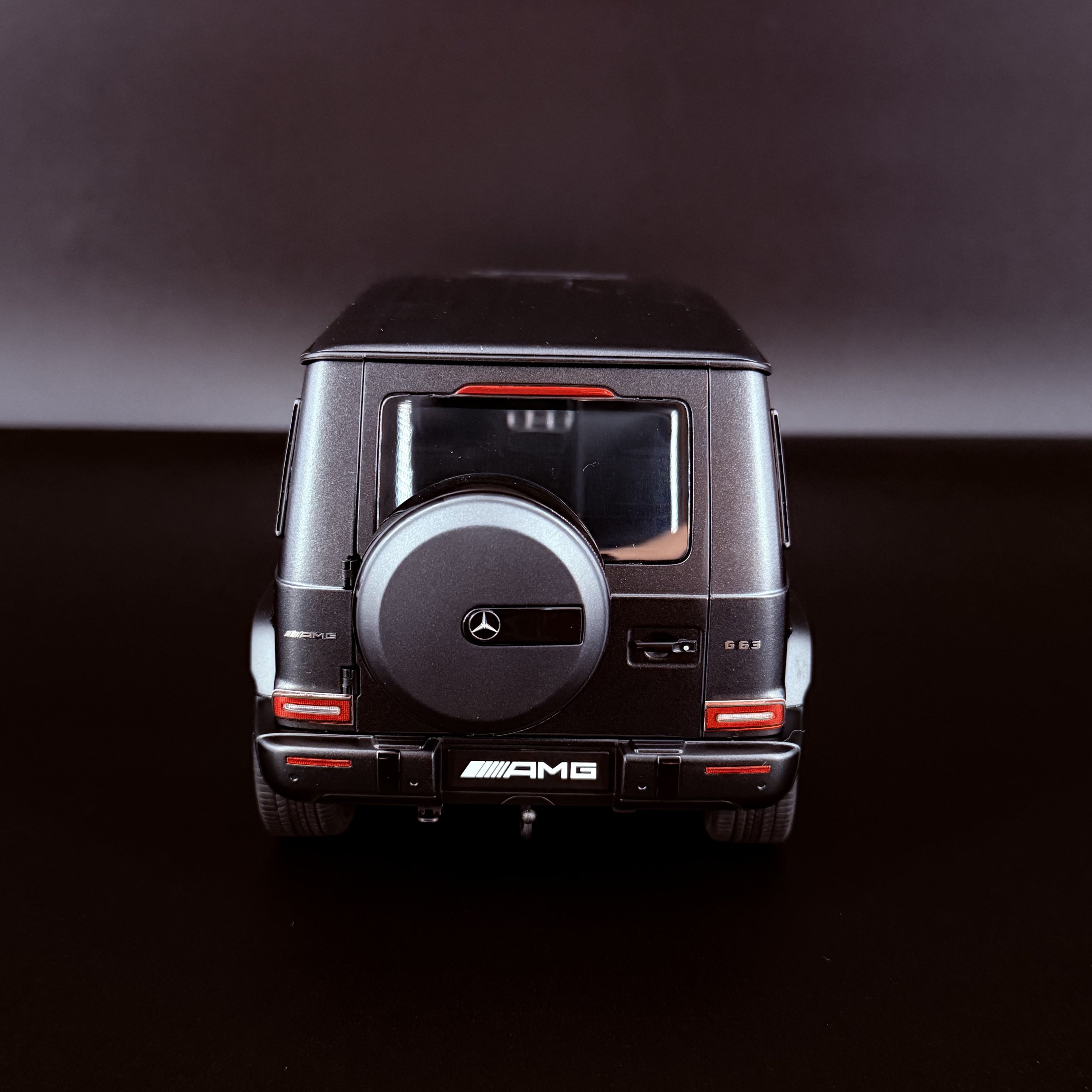 Mercedes-AMG G 63 2019 – Designo Nachtschwarz Magno (Mattschwarz) Maßstab 1:18 von AUTOart