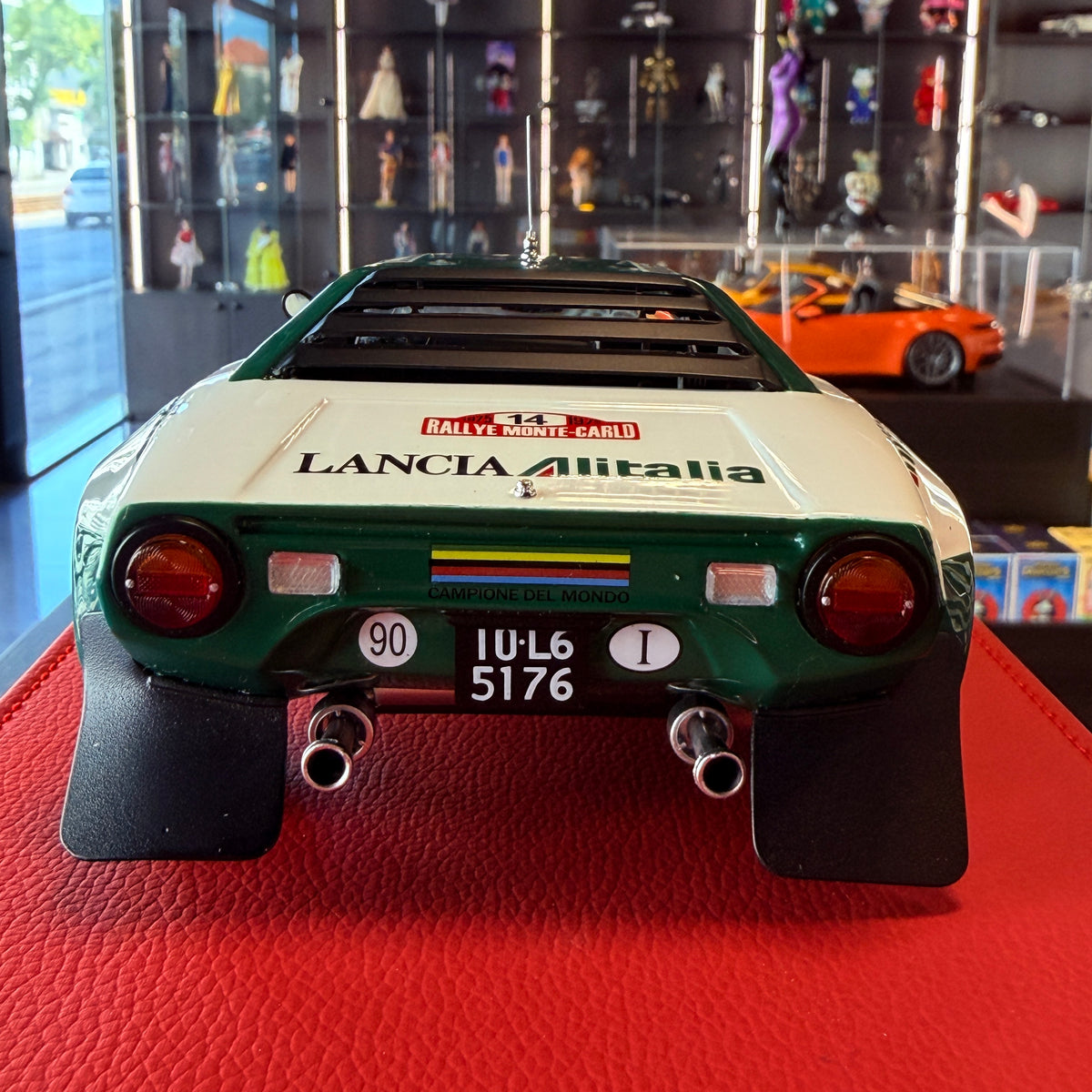 Lancia Stratos HF 1975 Monte Carlo č. 14 1:18 od Kyosho
