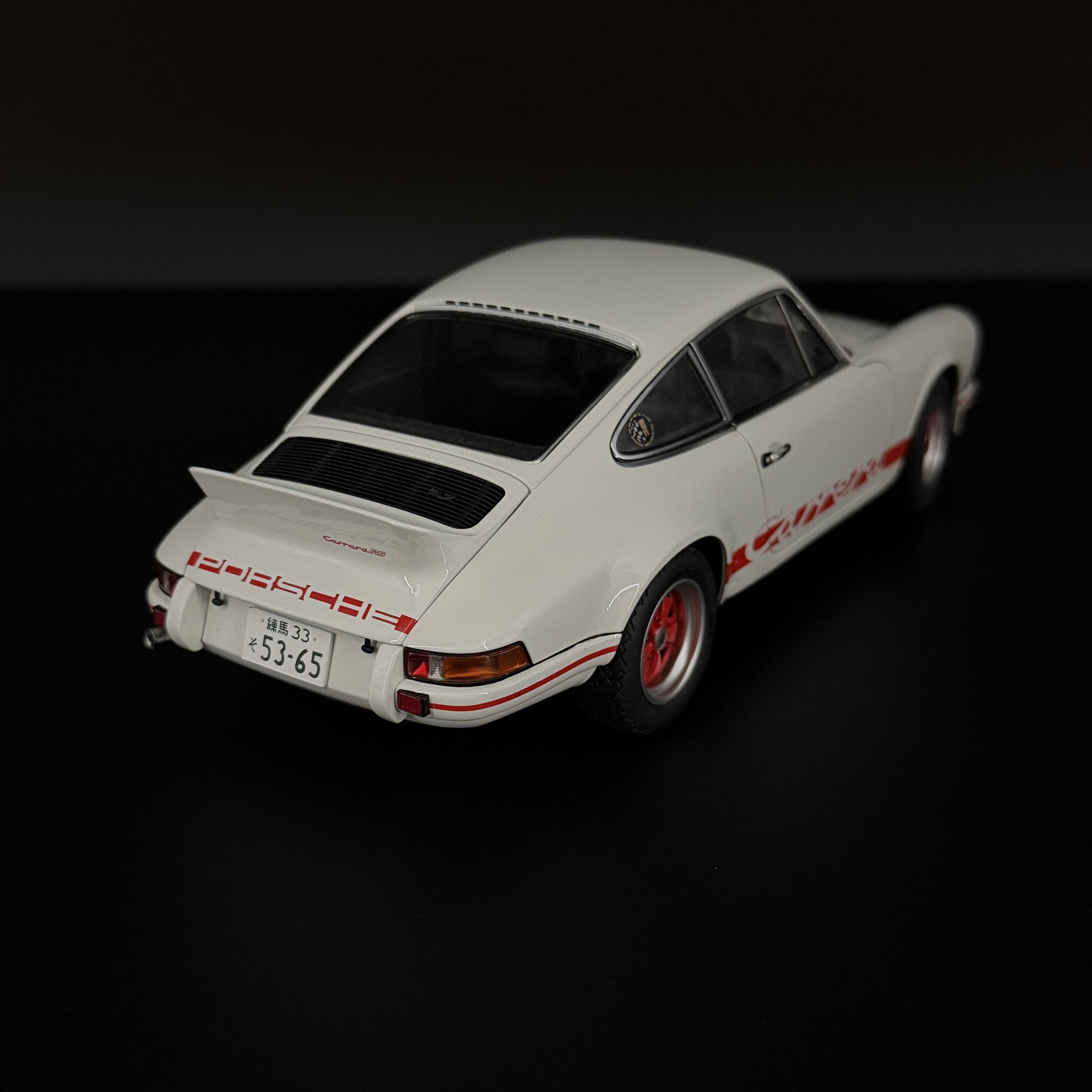 Porsche 911 Carrera RS 2.7 "The Circuit Wolf" Maßstab 1:18 von AUTOart