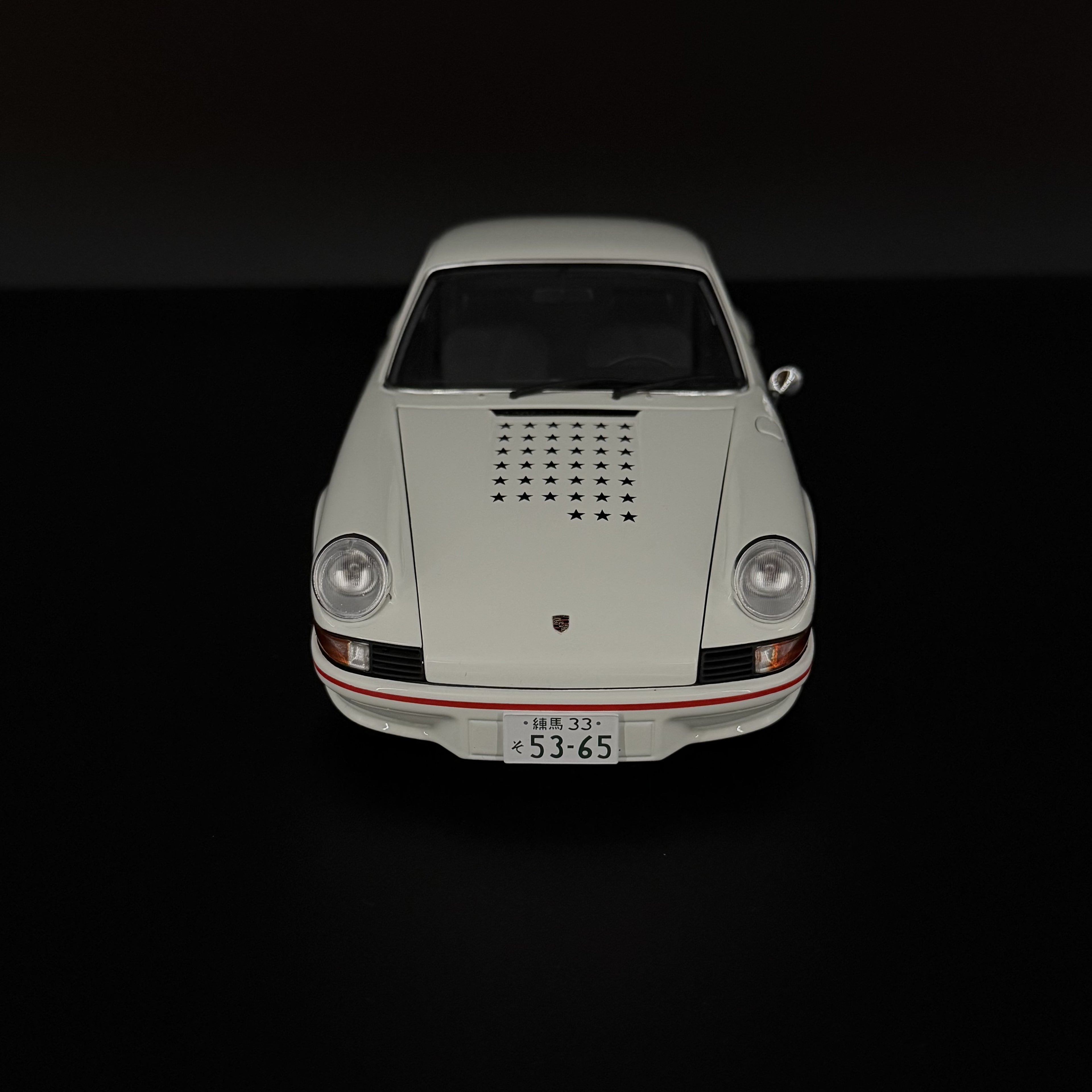 Porsche 911 Carrera RS 2.7 "The Circuit Wolf" Maßstab 1:18 von AUTOart