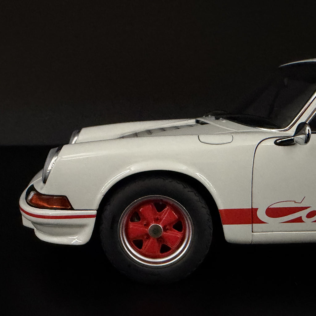 Porsche 911 Carrera RS 2.7 "The Circuit Wolf" Maßstab 1:18 von AUTOart