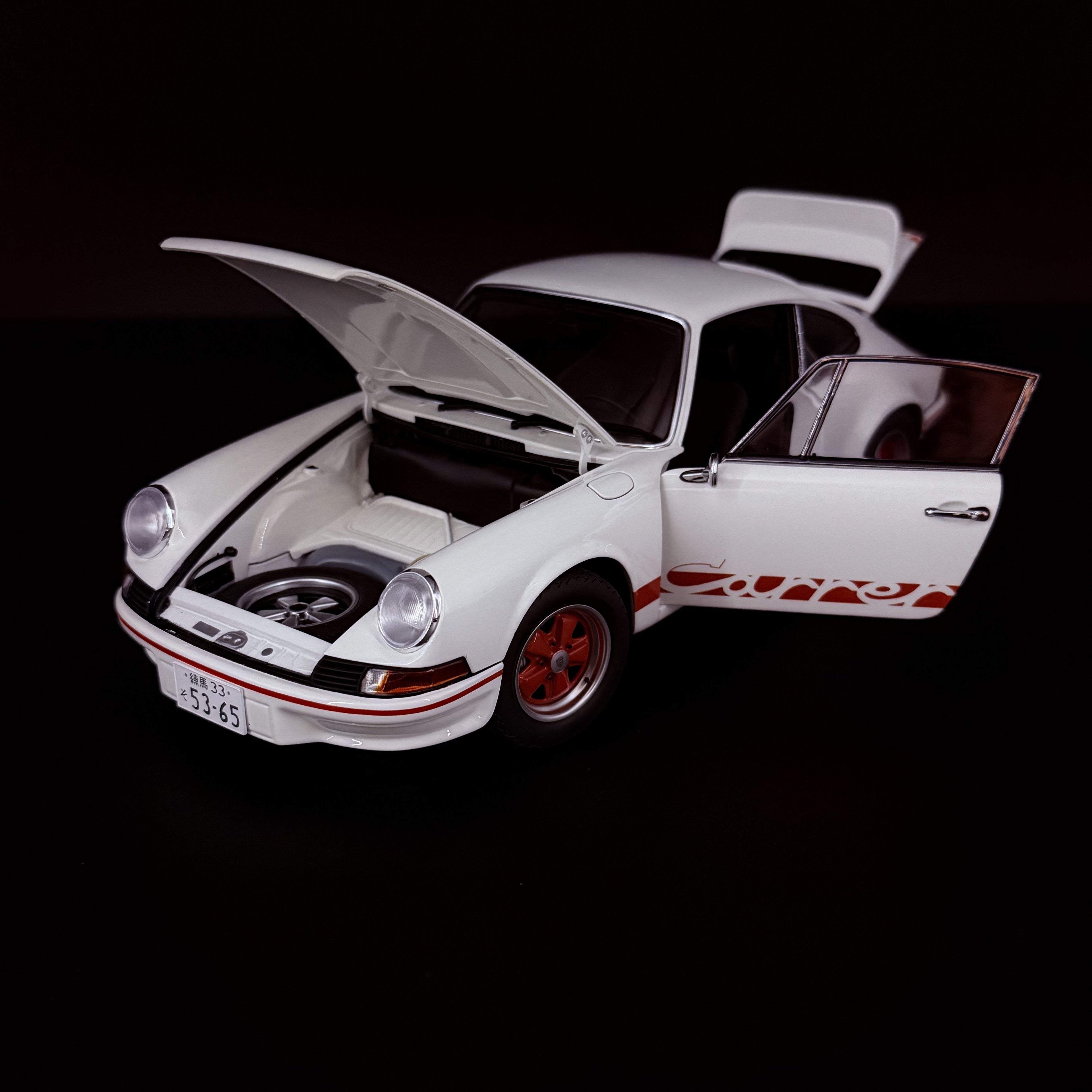 Porsche 911 Carrera RS 2.7 "The Circuit Wolf" Maßstab 1:18 von AUTOart
