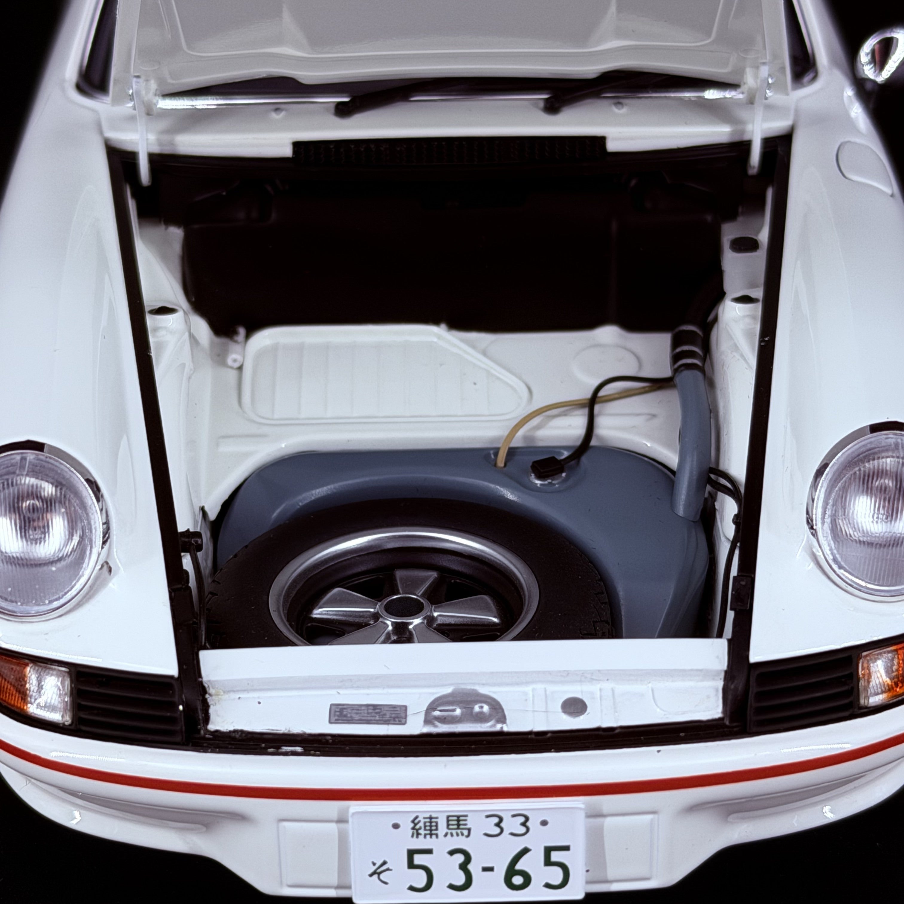 Porsche 911 Carrera RS 2.7 "The Circuit Wolf" Maßstab 1:18 von AUTOart