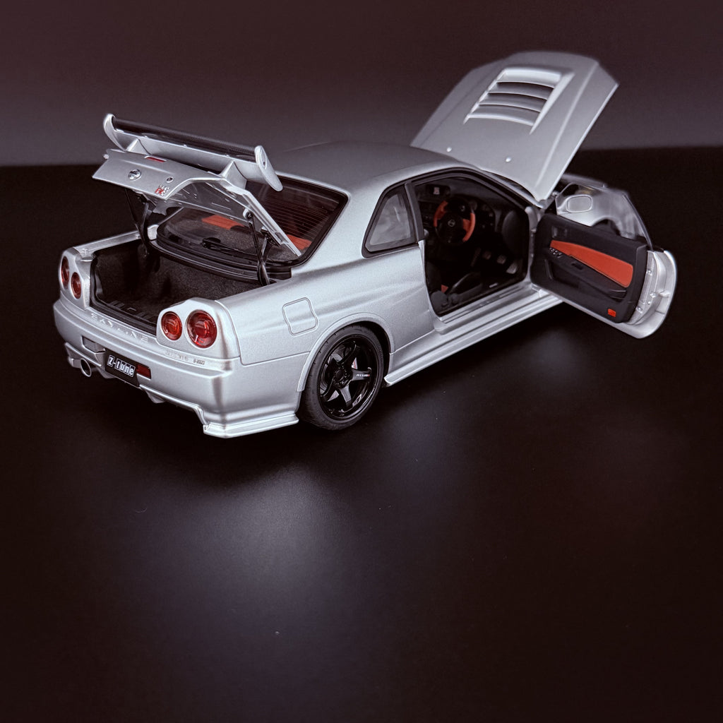 Nissan Skyline GT-R (R34) NISMO Z-Tune 2005 – Z-Tune Silver Maßstab 1:18 von AUTOart