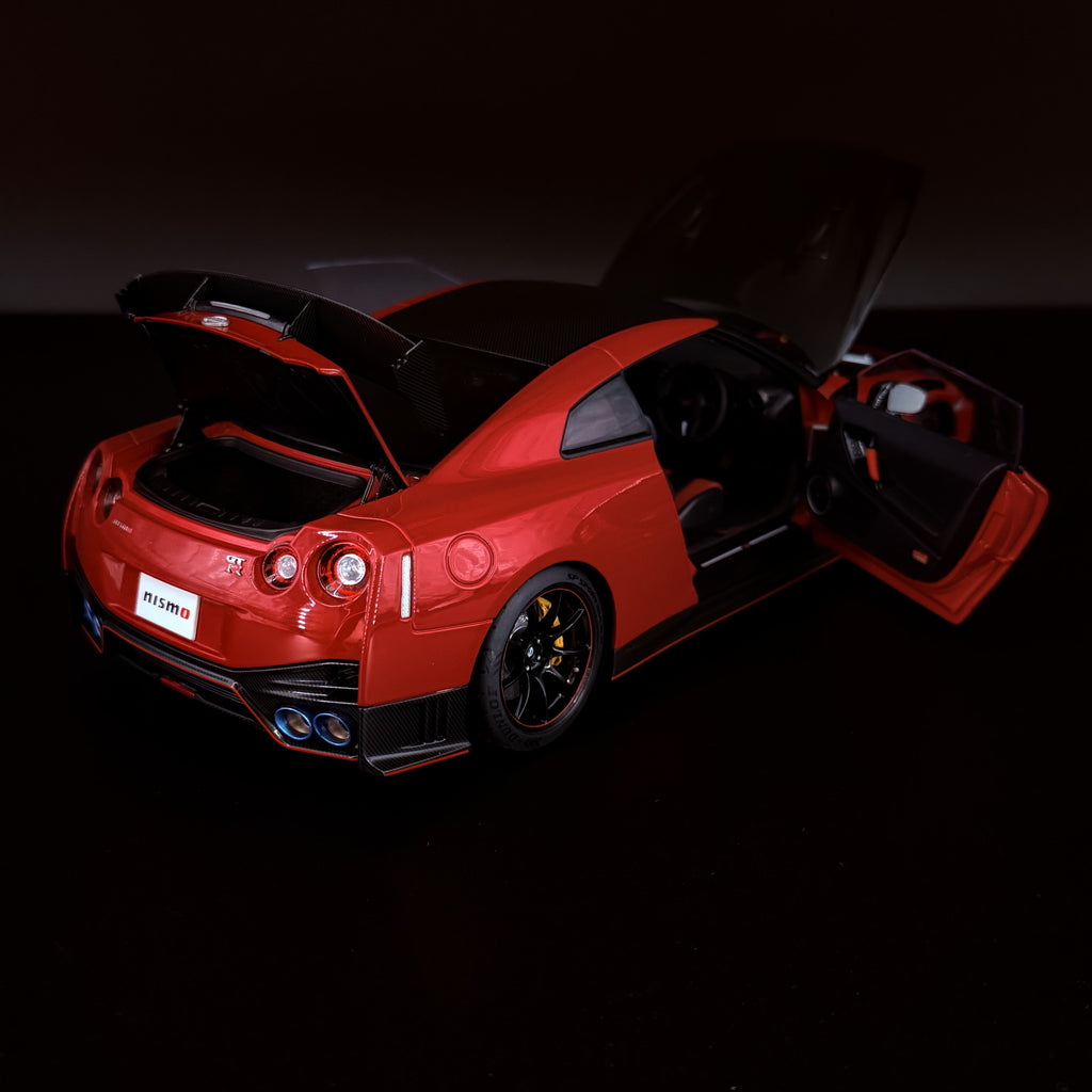 Nissan GT-R (R35) NISMO Special Edition – Vibrant Red im Maßstab 1:18 von AUTOart