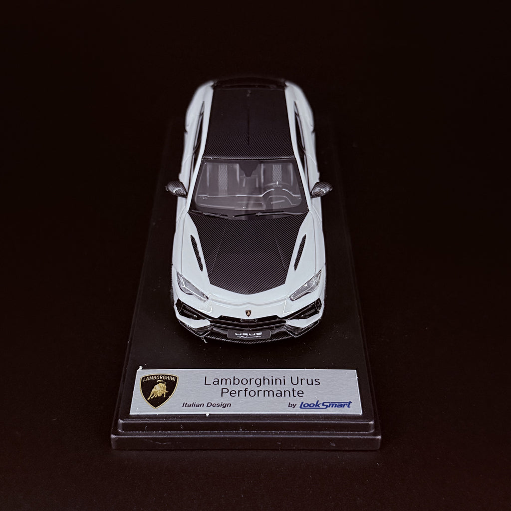 Lamborghini Urus Performante – Weiß 1:43 Maßstab von Looksmart