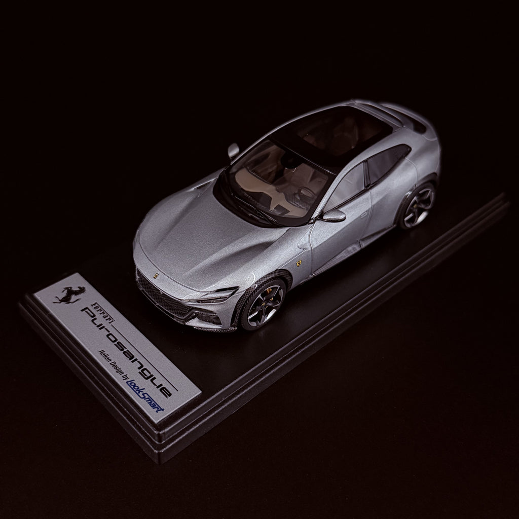 Ferrari Purosangue – Metallic Silver Limited Edition (99 Stück) im Maßstab 1:43 von LookSmart