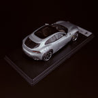 Ferrari Purosangue – Metallic Silver Limited Edition (99 Stück) im Maßstab 1:43 von LookSmart