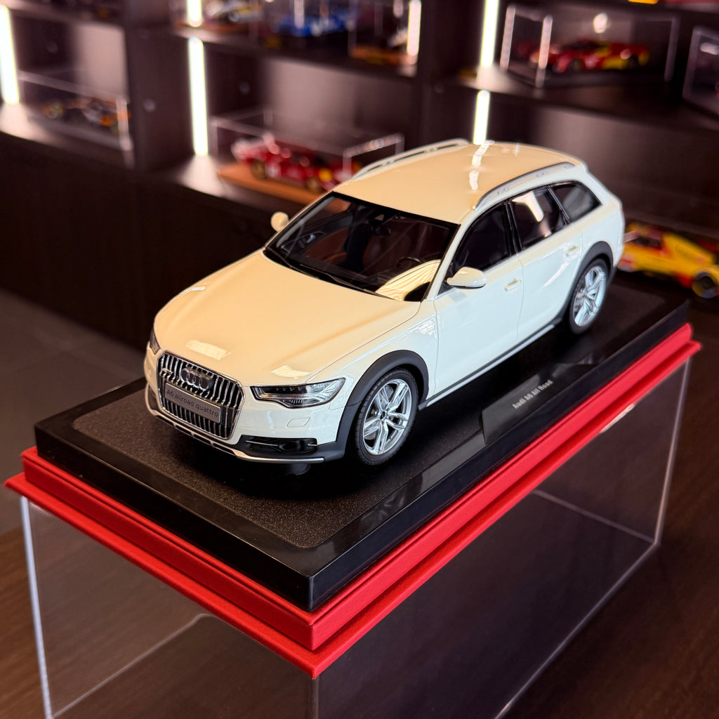 Audi A6 C7 allroad 2015 – ibisově bílý 1:18 od OttOmobile