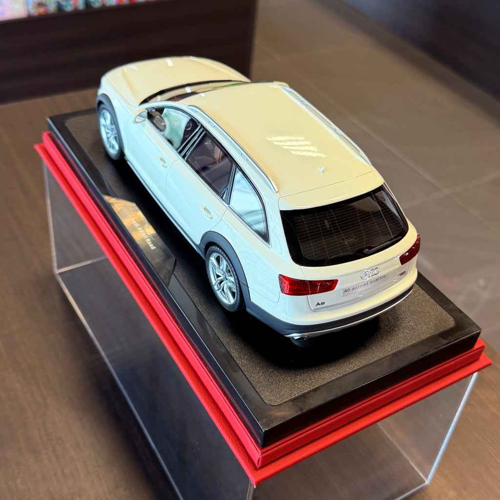 Audi A6 C7 allroad 2015 – ibisově bílý 1:18 od OttOmobile