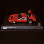 Lamborghini Miura SVR – Rot / Schwarz im Maßstab 1:43 von KYOSHO