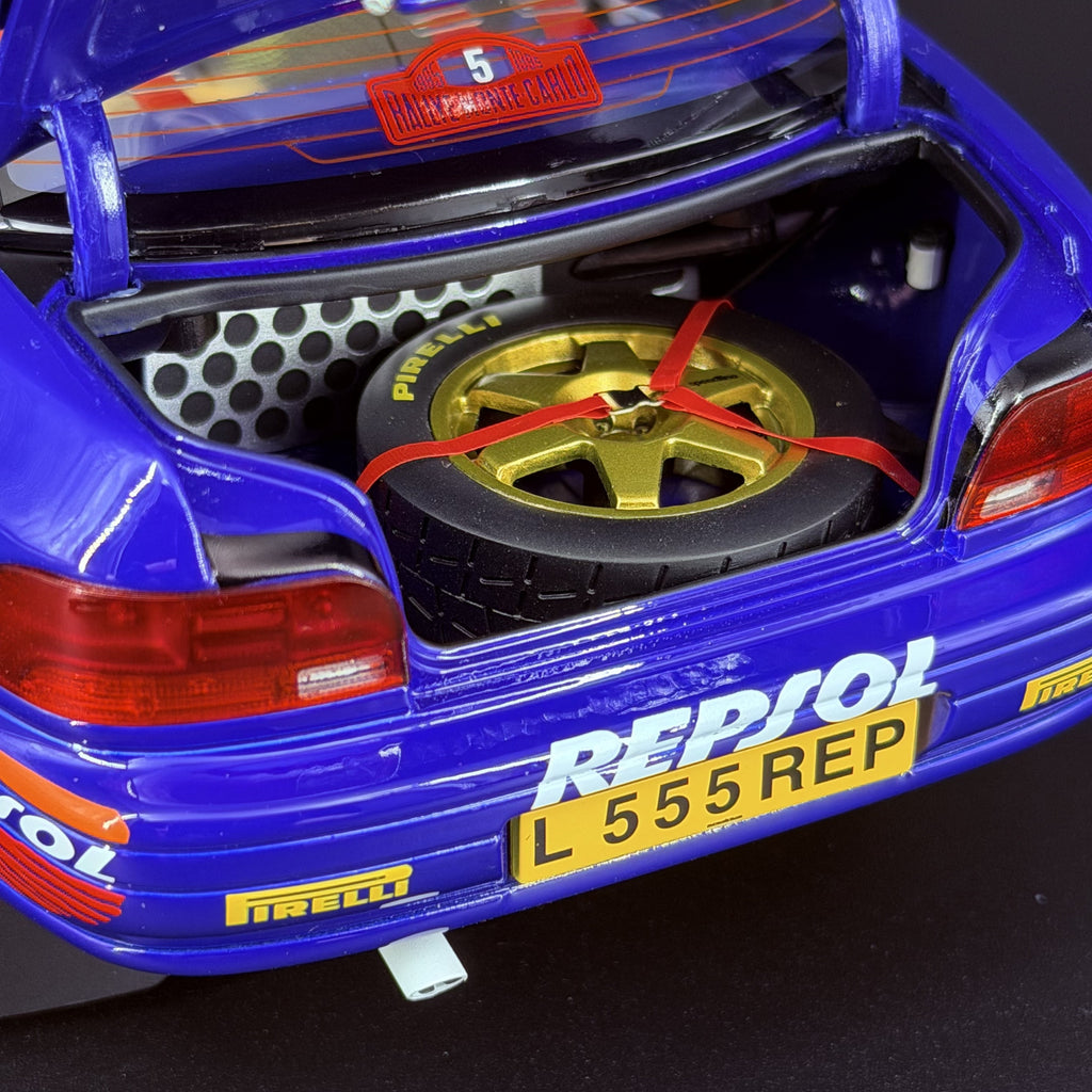 Subaru Impreza 555 #5 – Rallye Monte Carlo 1995 Carlos Sainz Maßstab 1:18 von KYOSHO