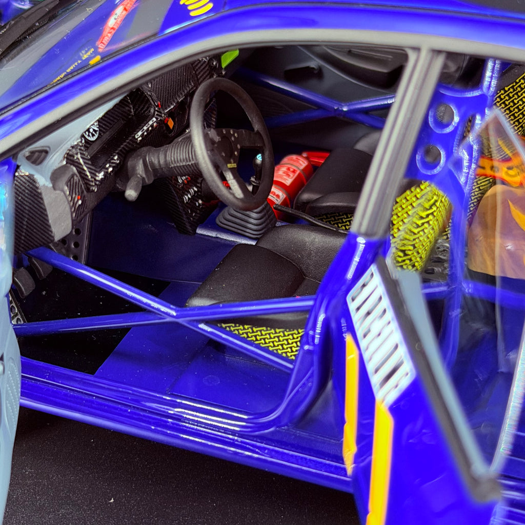 Subaru Impreza 555 Rallye Monte Carlo 1995, vůz č. 5, Carlos Sainz, měřítko 1:18 s vitrínou od Kyosho