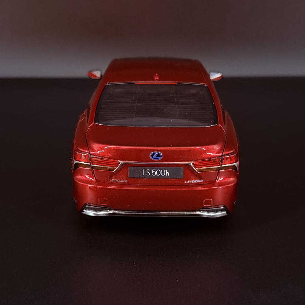 Lexus LS500h 2018 – Morello Rot Metallic Maßstab 1:18 von AUTOart