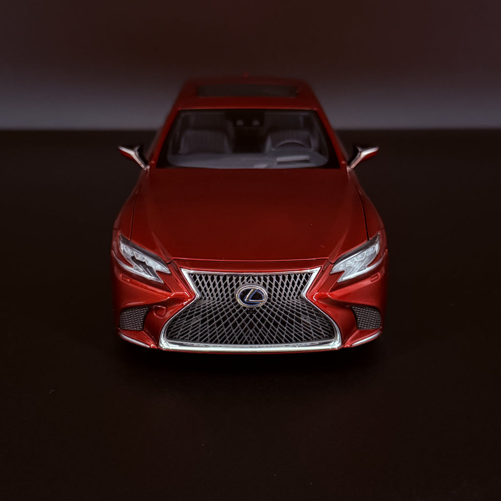 Lexus LS500h 2018 – Morello Rot Metallic Maßstab 1:18 von AUTOart