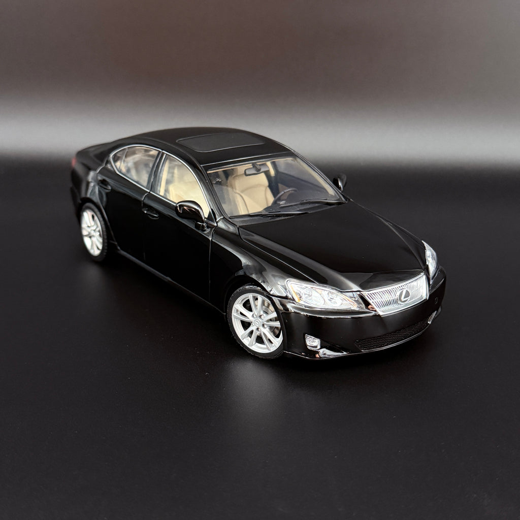 Lexus IS 350 (LHD) 2006 – Schwarz Maßstab 1:18 von AUTOart