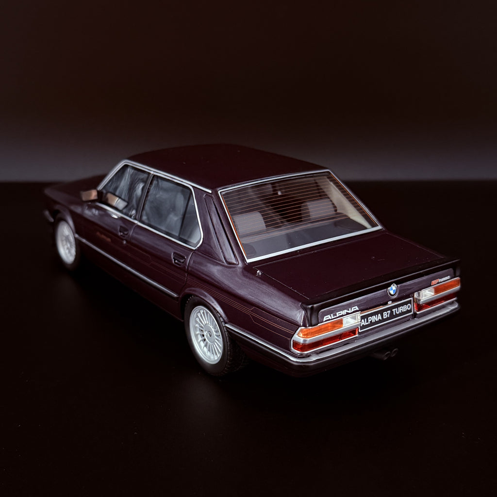 BMW Alpina B7 Turbo (E28) – Maßstab 1:18 von OTTOmobile