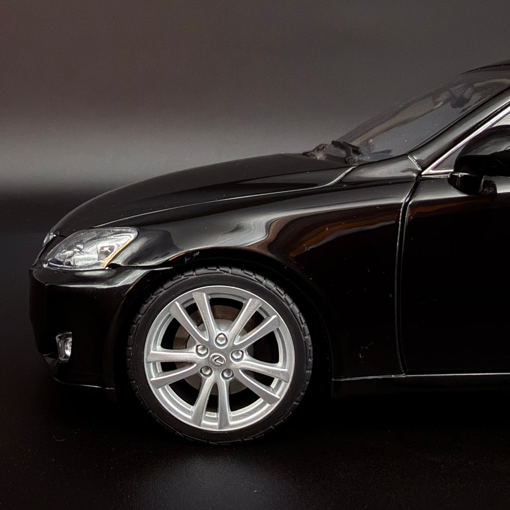 Lexus IS 350 (LHD) 2006 – Schwarz Maßstab 1:18 von AUTOart