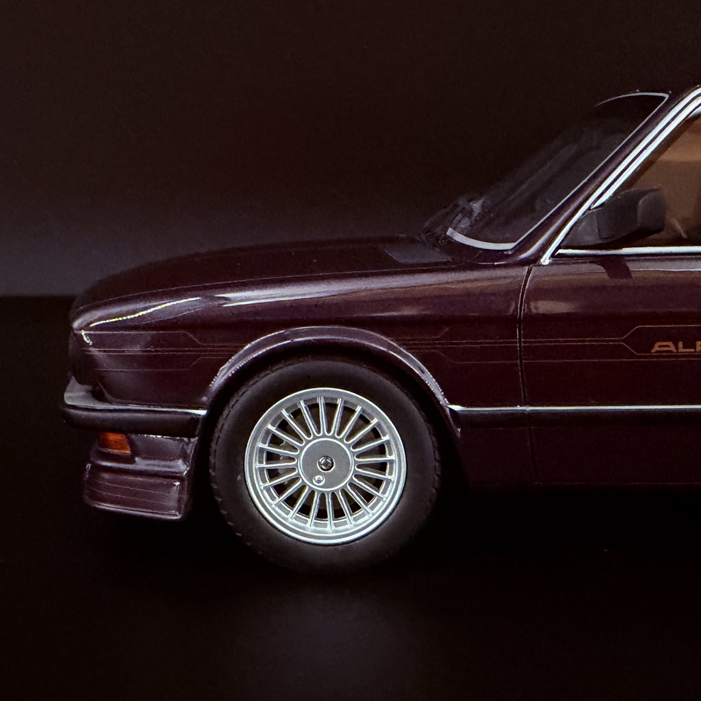 BMW Alpina B7 Turbo (E28) – Maßstab 1:18 von OTTOmobile