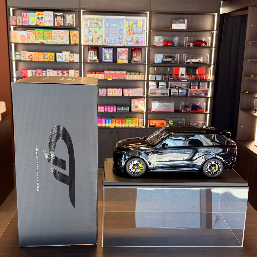 Range Rover Sport SV Edition Two 2024 – Ligurian Black 1:12 od GT Spirit — limitováno na 500 ks