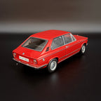 BMW 2000 Touring – Granadared 1:18 Maßstab von AUTOart Millennium