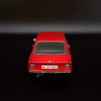 BMW 2000 Touring – Granadared 1:18 Maßstab von AUTOart Millennium