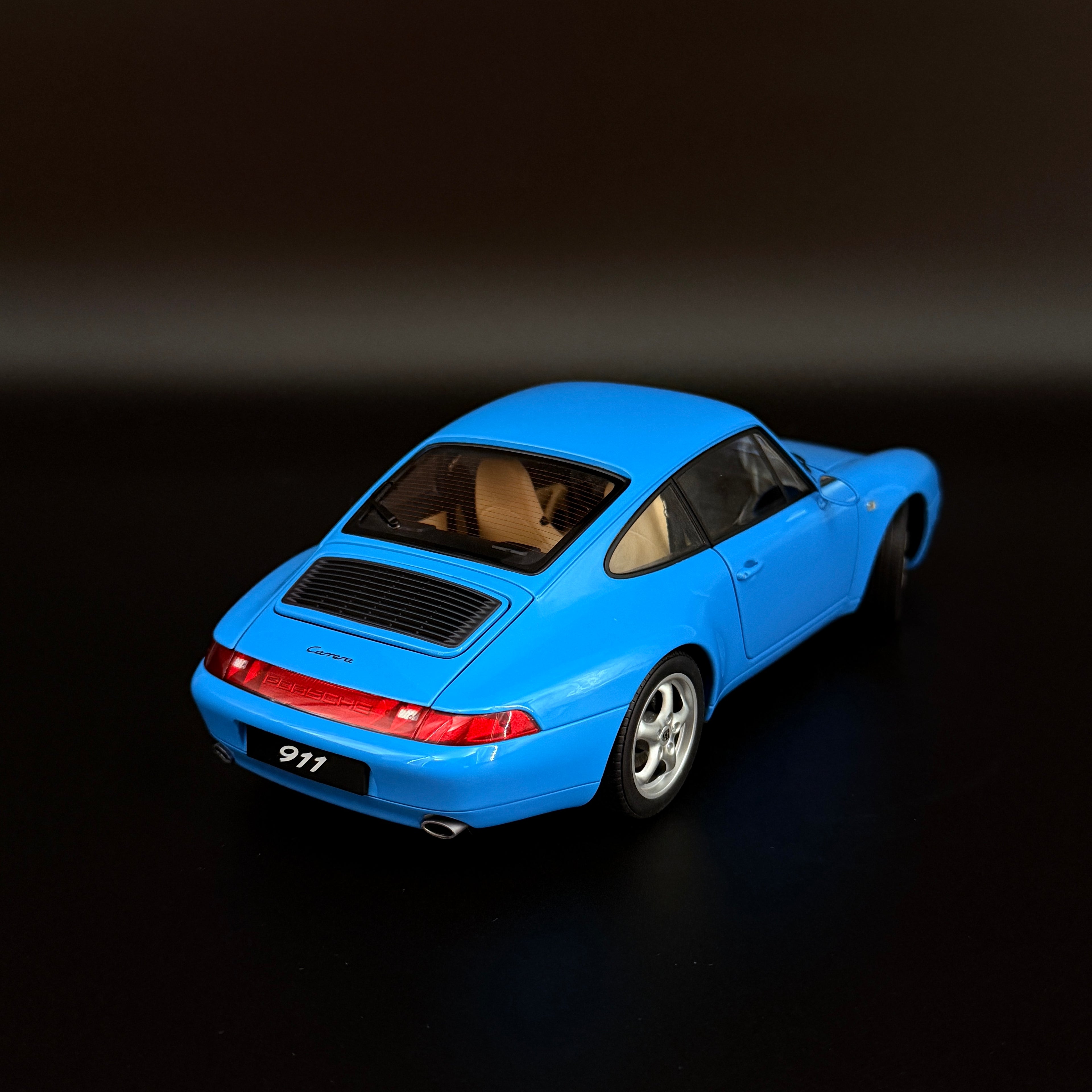 Porsche 911 Carrera – Blue Metallic Maßstab 1:18 von AUTOart Millennium