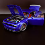 Dodge Challenger R/T Scat Pack Widebody 2022 – Indigo Blue Maßstab 1:18 von AUTOart