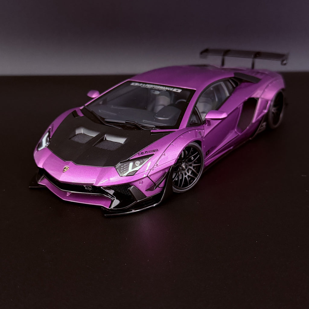 Lamborghini Aventador Liberty Walk LB-Works Limited Edition (Viola SE30) Maßstab 1:18