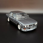 1:18 BMW Alpina B7 Turbo E28, szürke – limitált kiadás, 999 db, OTTOmobile