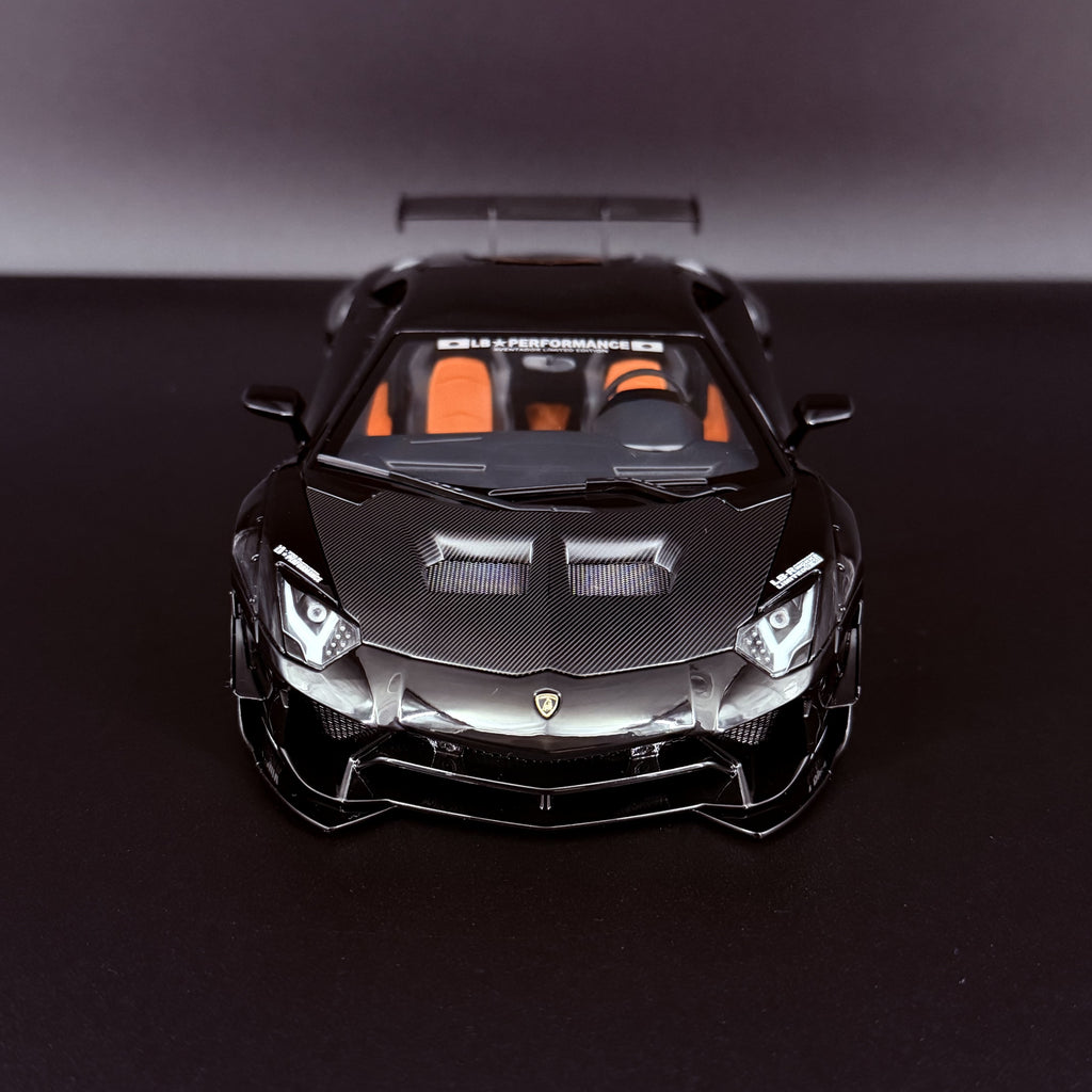 Lamborghini Aventador Liberty Walk LB-W – Maßstab 1:18 von AUTOart